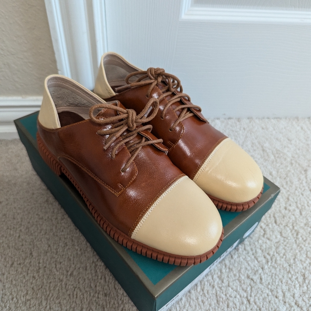 Leather Brown Lace Up Loafer